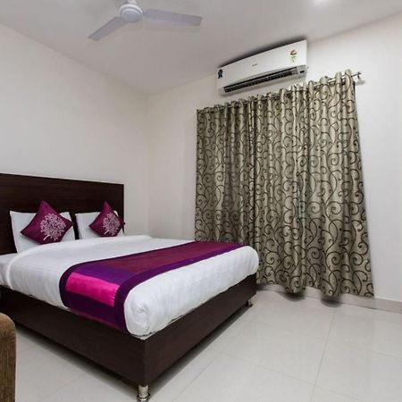 Hotel Maheshwari Avenue Ujjain Exteriör bild