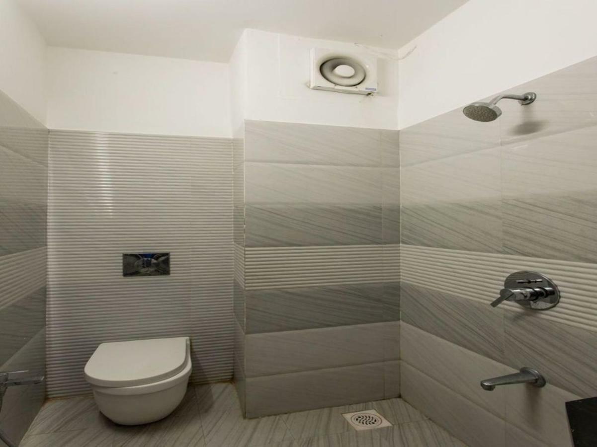Hotel Maheshwari Avenue Ujjain Exteriör bild
